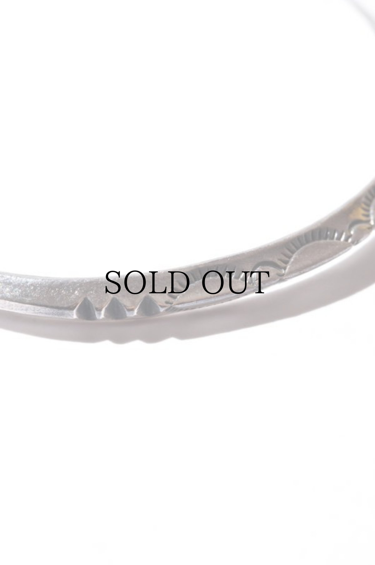 画像3: LARRY SMITH / EXTRA THIN TRIANGLE BANGLE LEAF (LADY'S) (3)