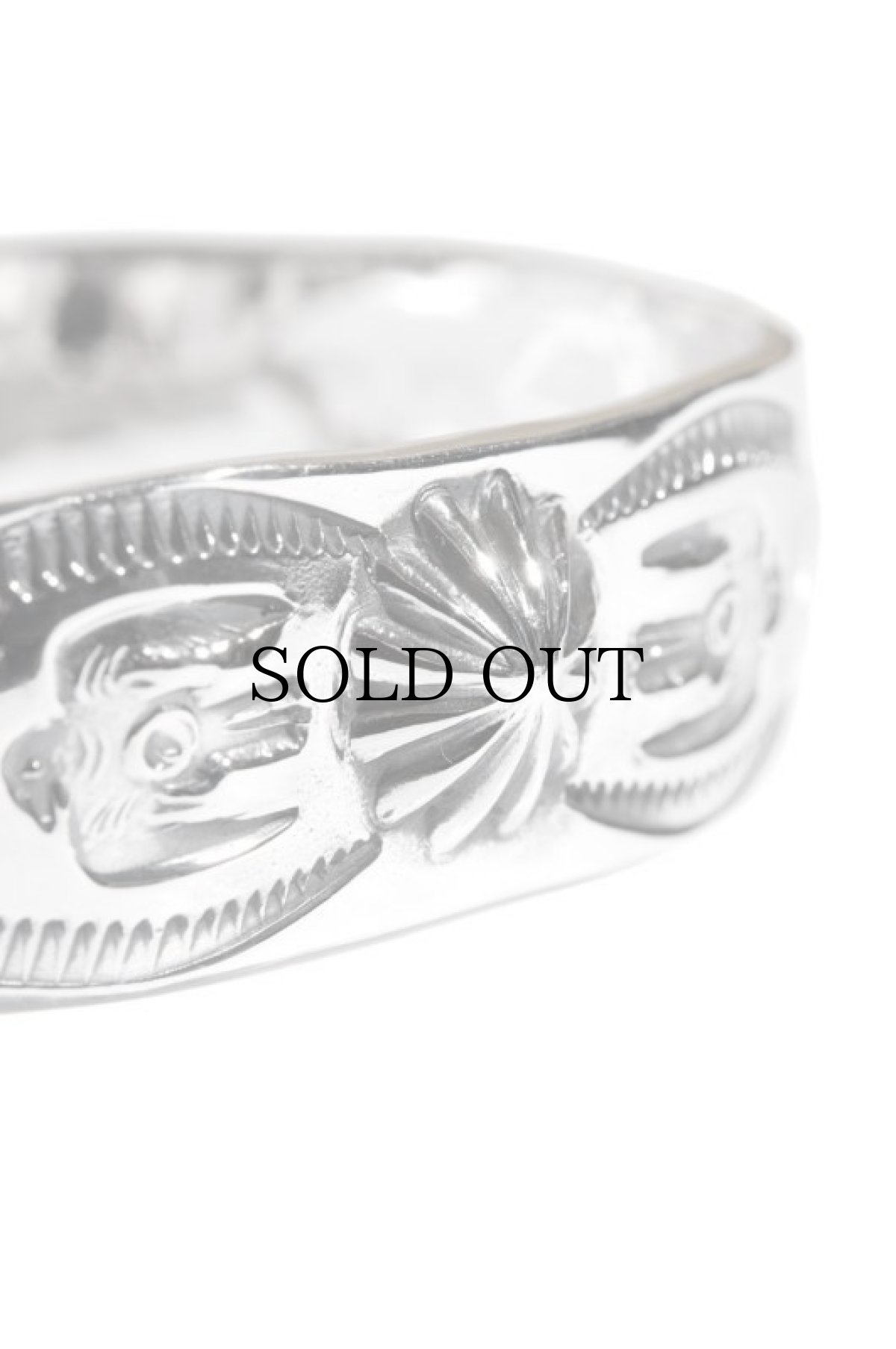 画像4: LARRY SMITH / SHELL REPOUSSE THUNDER BIRD BANGLE (4)