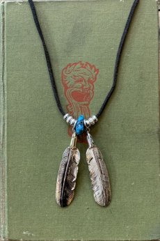 画像6: LARRY SMITH(ラリースミス) / EAGLE HEAD FEATHER PENDANT No. 40 (6)