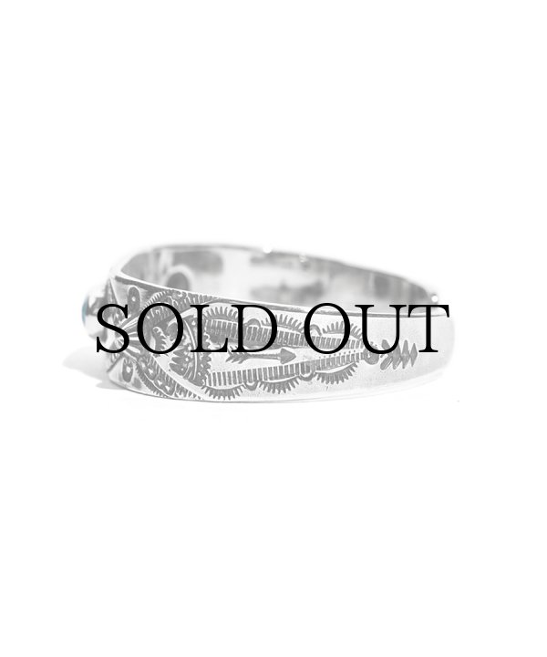 LARRY SMITH(ラリースミス)バングル OVAL TURQUOISE BRACELET (SHELL