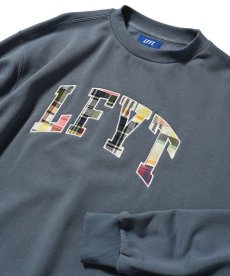 画像13: 【30%OFF】LFYT(ラファイエット) / PACHWORK ARCH LOGO CREWNECK (13)