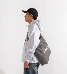 画像11: APPLEBUM(アップルバム) / Logo Big Square Bag (11)