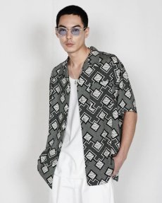 画像5: CALEE(キャリー) / Geometric pattern amunzen cloth S/S shirt (5)