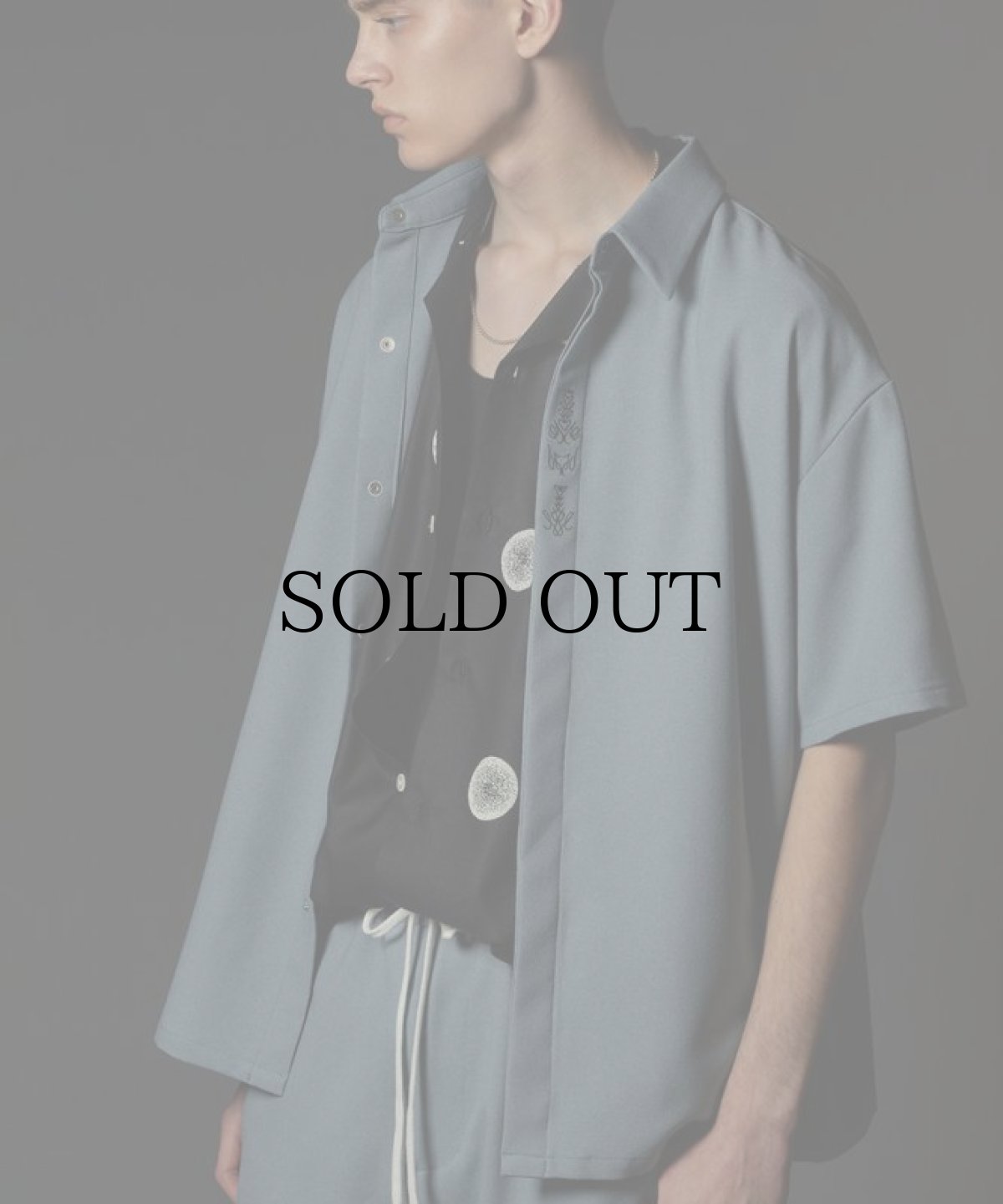 画像9: CALEE(キャリー) / Embroidery fly front S/S shirt (9)