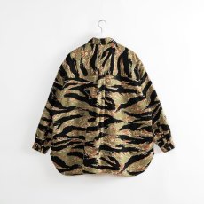 画像2: APPLEBUM(アップルバム) / TIGER CAMO OS JACKET (2)