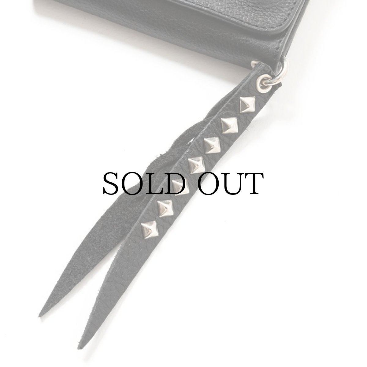 画像3: CALEE(キャリー) / PLANE LEATHER FLAP HALF WALLET ＜STUDS CHARM＞ (3)