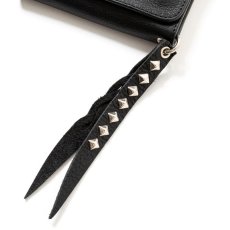 画像3: CALEE(キャリー) / PLANE LEATHER FLAP HALF WALLET ＜STUDS CHARM＞ (3)