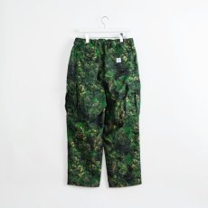 画像2: APPLEBUM(アップルバム) / "PIXEL CAMO" CARGO PANTS (2)