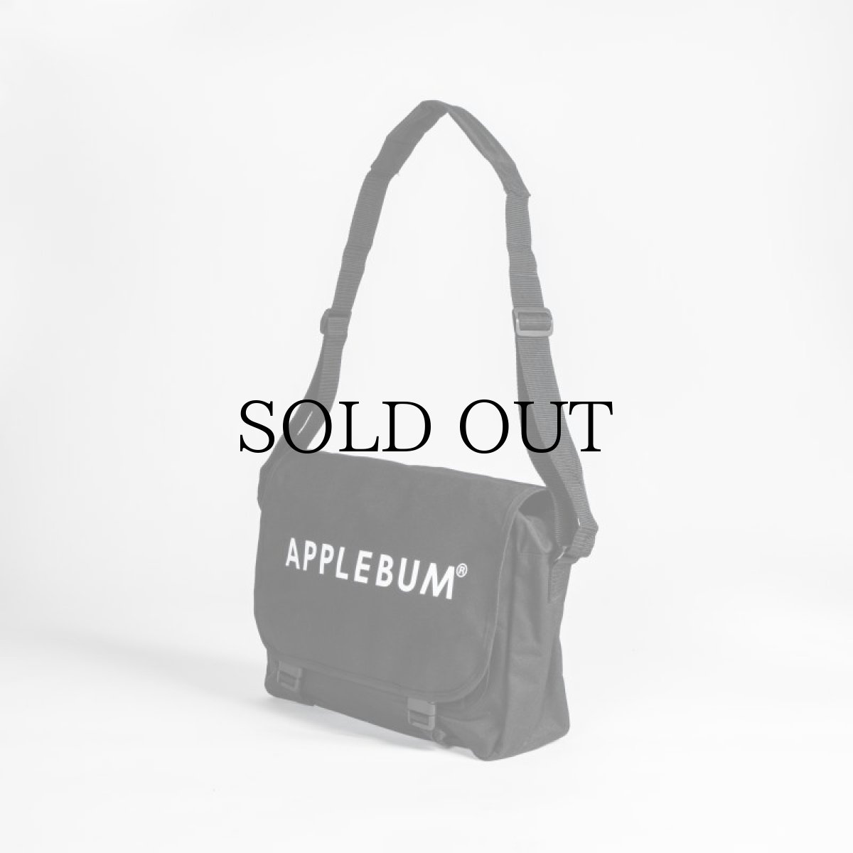 画像2: APPLEBUM(アップルバム) / LOGO MESSENGER BAG (2)