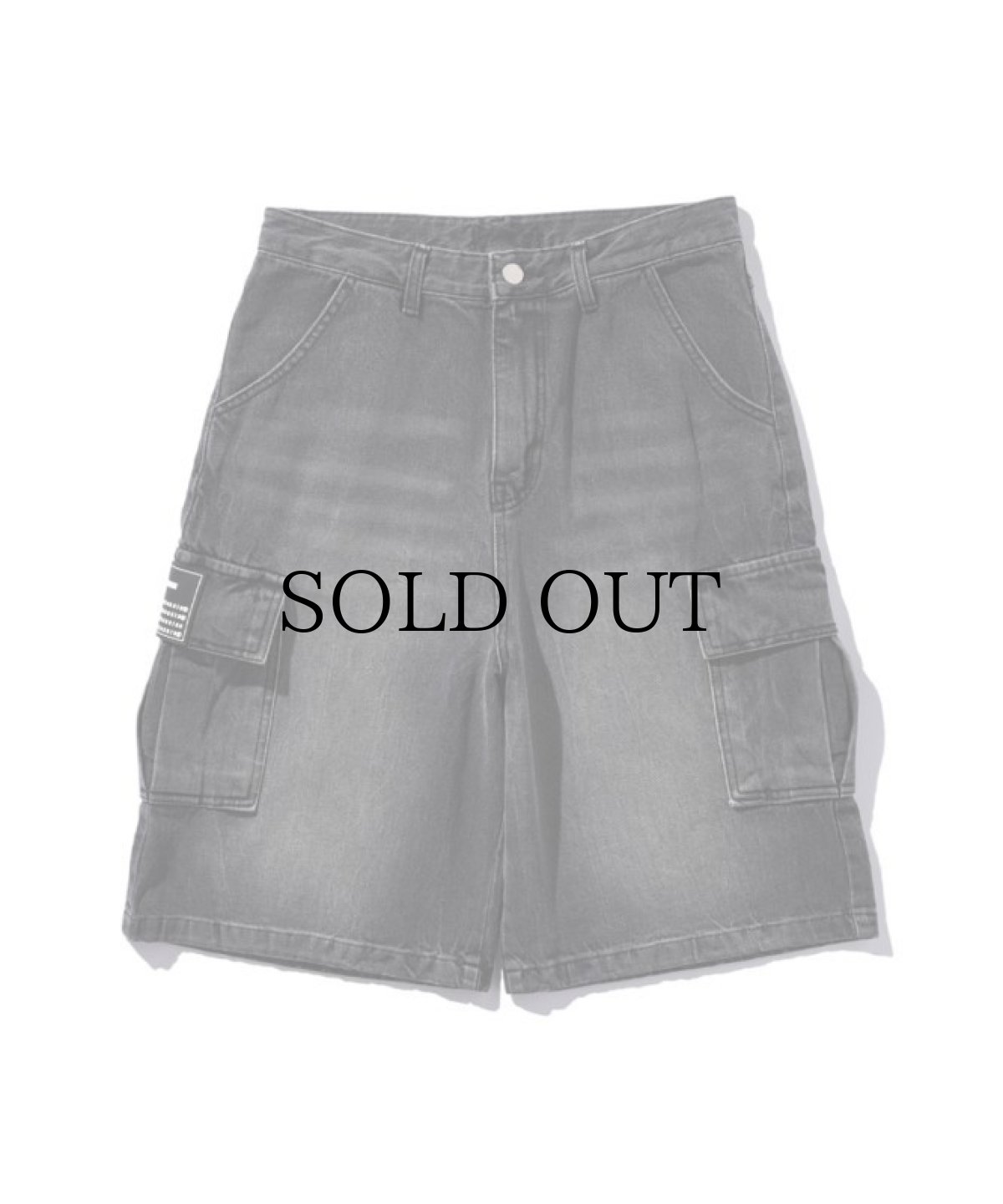 画像2: EL REIGN(エルレイン)  / "FEAR" DENIM CARGO SHORTS (2)