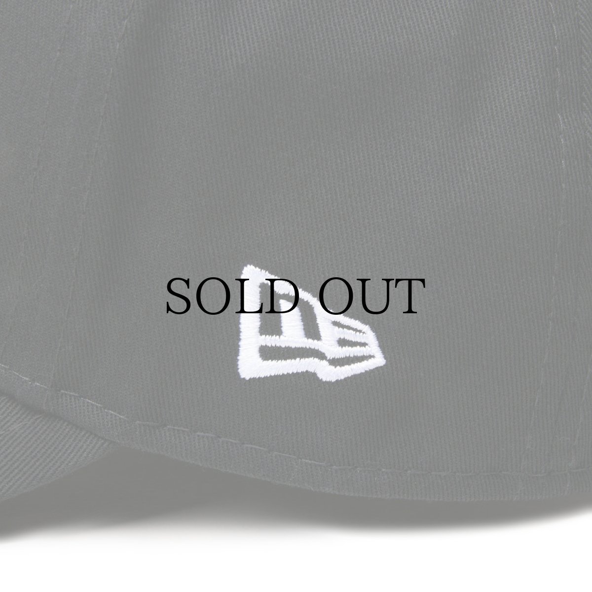 画像8: NEW ERA / 9FORTY A-Frame MLB Black & White ニューヨーク・ヤンキース クーパーズタウン  (8)