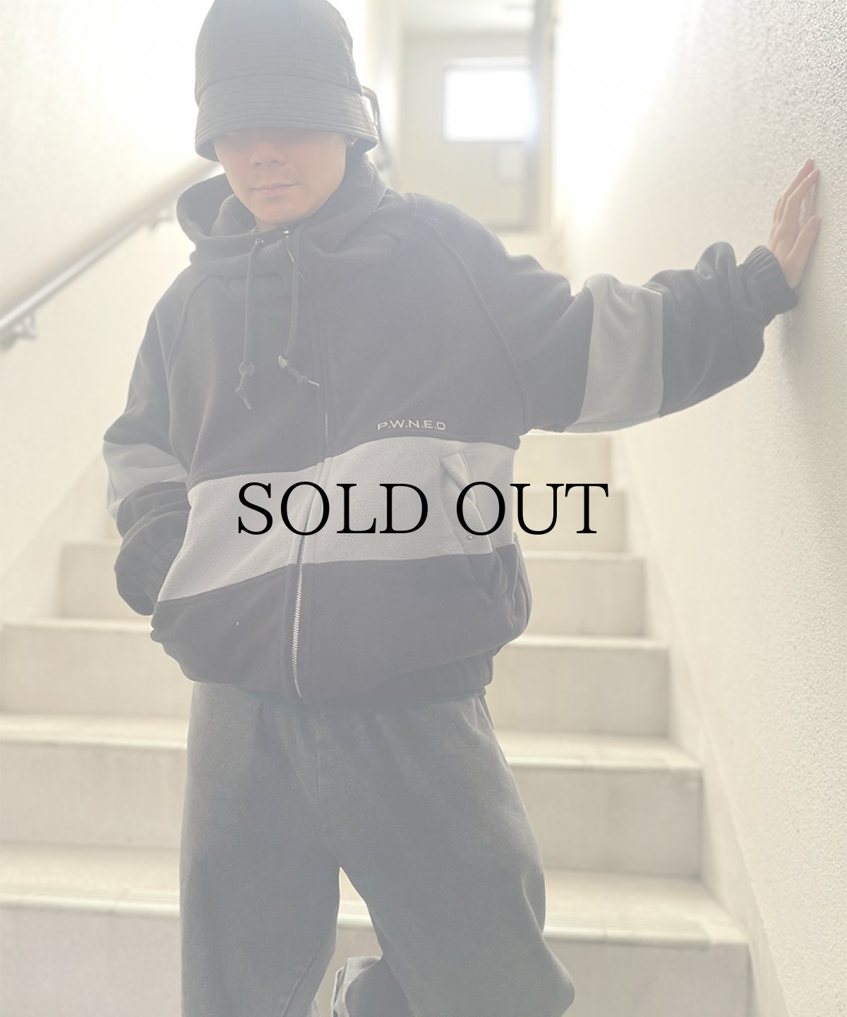 画像1: PWNED(パウンド) / HIGH COLLAR FLEECE JACKET (1)