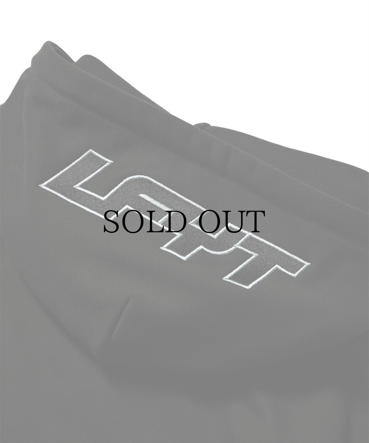 画像11: 【40%OFF】 LFYT(ラファイエット) / LFYT x FUBU CHENILLE PATCH HOODIE (11)