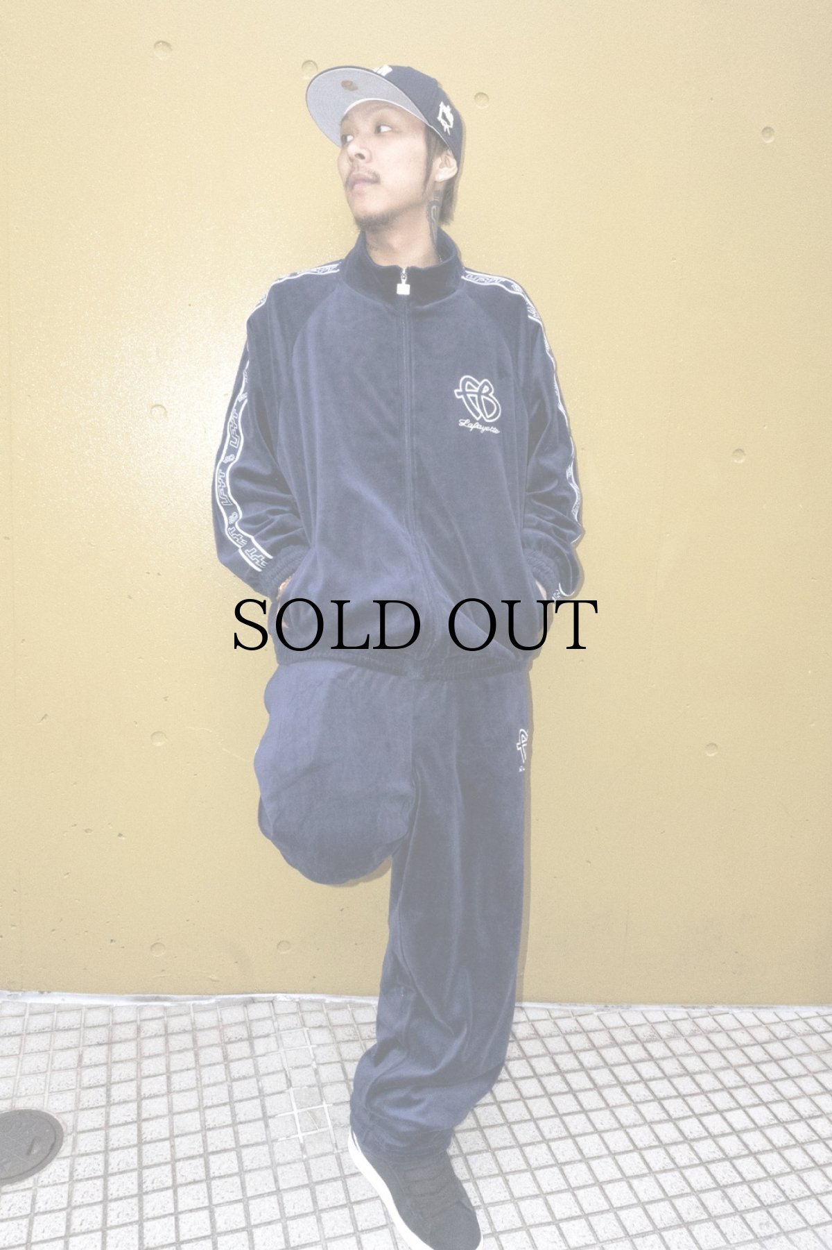 画像18: 【30%OFF】 LFYT(ラファイエット) / LFYT x FUBU VELOUR TRACK PANTS (18)