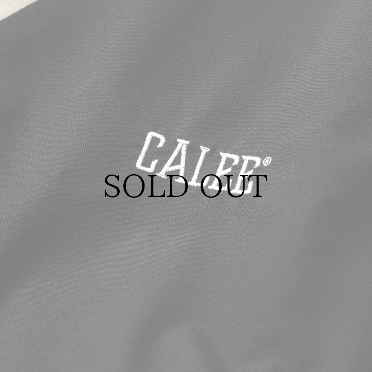 画像6: CALEE(キャリー) / × NEWERA®︎ CALEE LOGO OVERSIZED PIPING TRACK JACKET <EXCLUSIVE> (6)