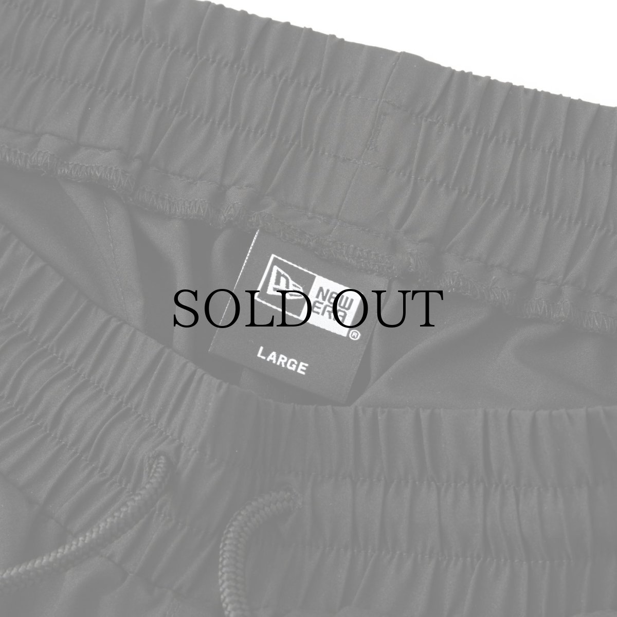 画像4: CALEE(キャリー) / × NEWERA®︎ CALEE LOGO OVERSIZED PIPING TRACK PANTS <EXCLUSIVE> (4)