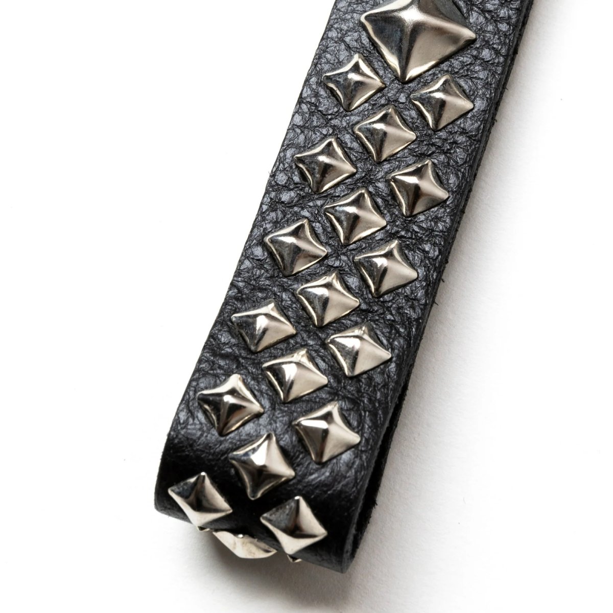 画像5: CALEE(キャリー) / STUDS LEATHER FLAT KEY RING (5)