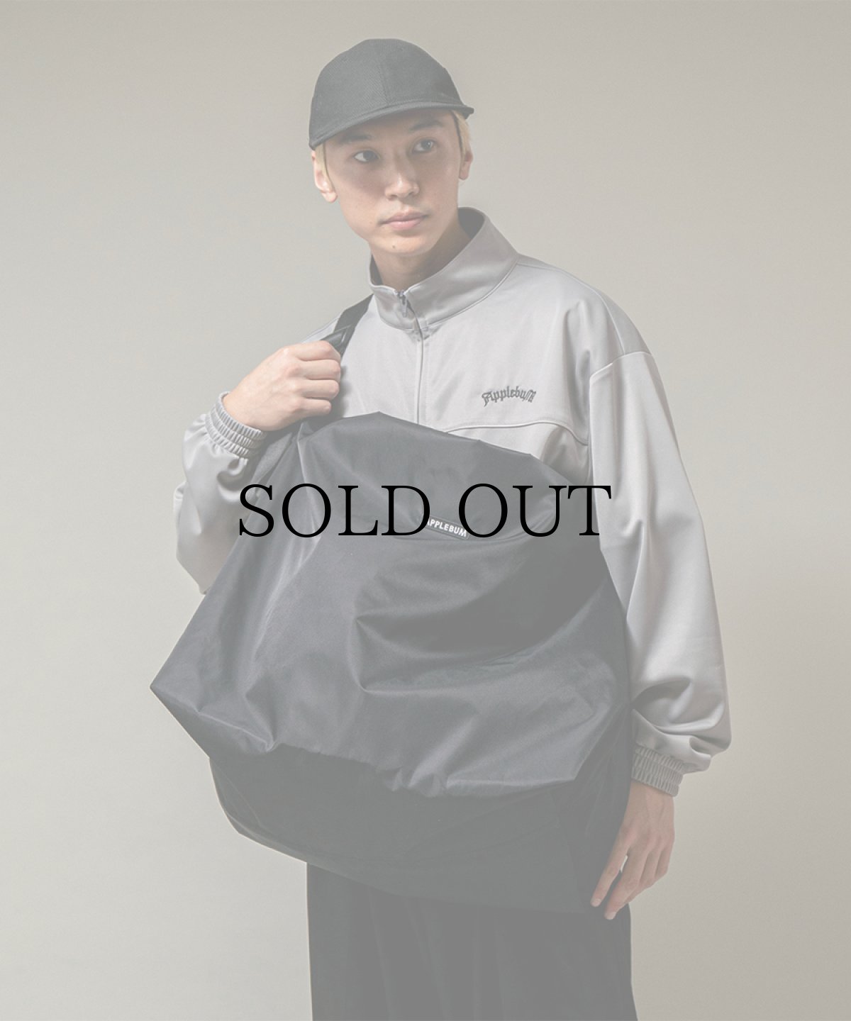 画像2: APPLEBUM(アップルバム) / Big Square Shoulder Bag (2)