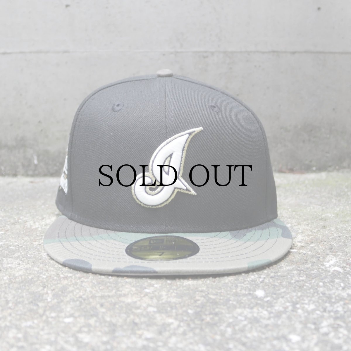 画像2: NEW ERA / Cleveland Indians Champioms95 59FIFTY BLACK/CAMO (2)