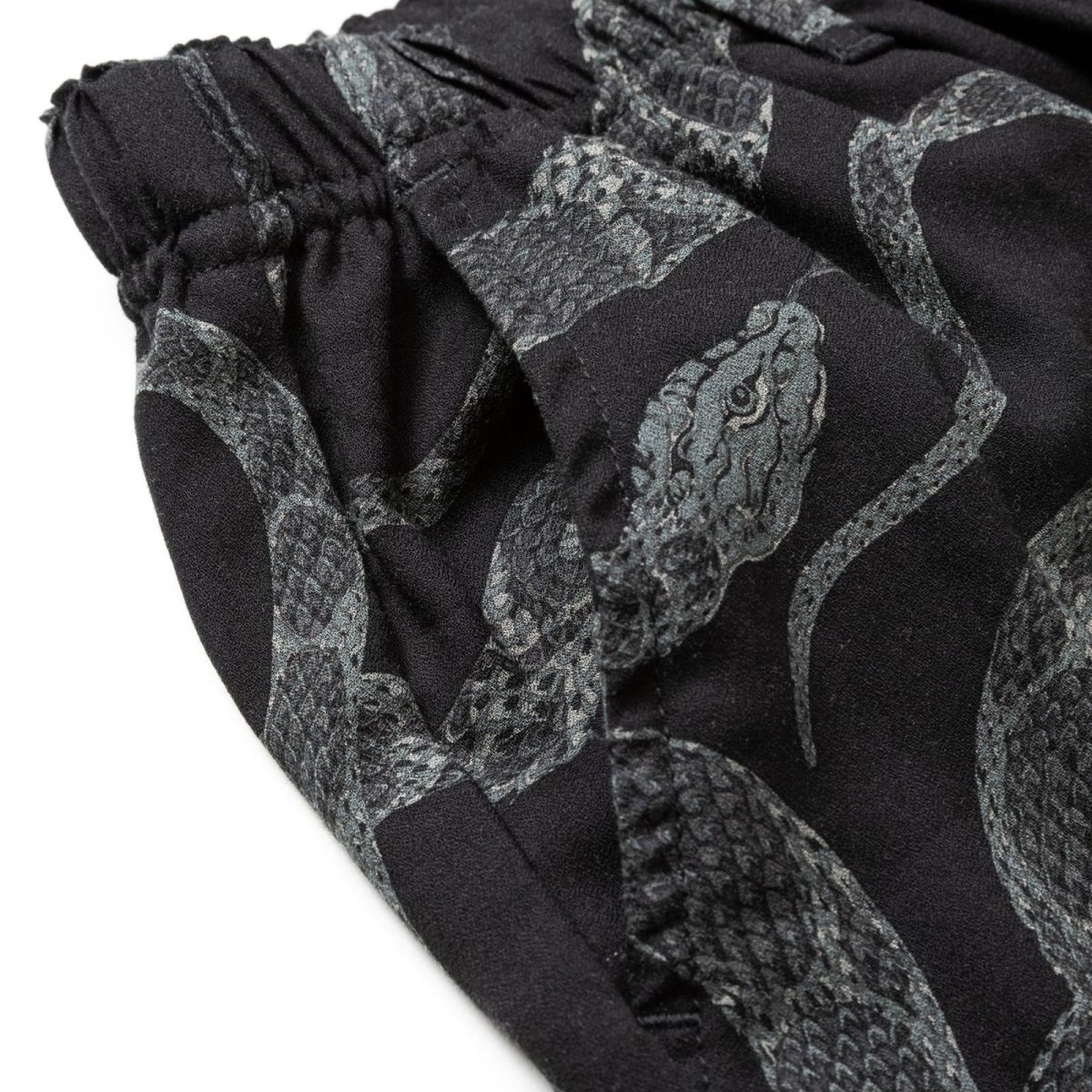 画像4: CALEE(キャリー) / ALLOVER SNAKE PATTERN EASY SHORTS ＜EXCLUSIVE＞ (4)