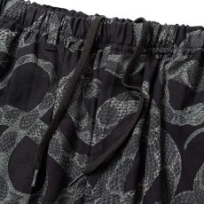 画像3: CALEE(キャリー) / ALLOVER SNAKE PATTERN EASY SHORTS ＜EXCLUSIVE＞ (3)