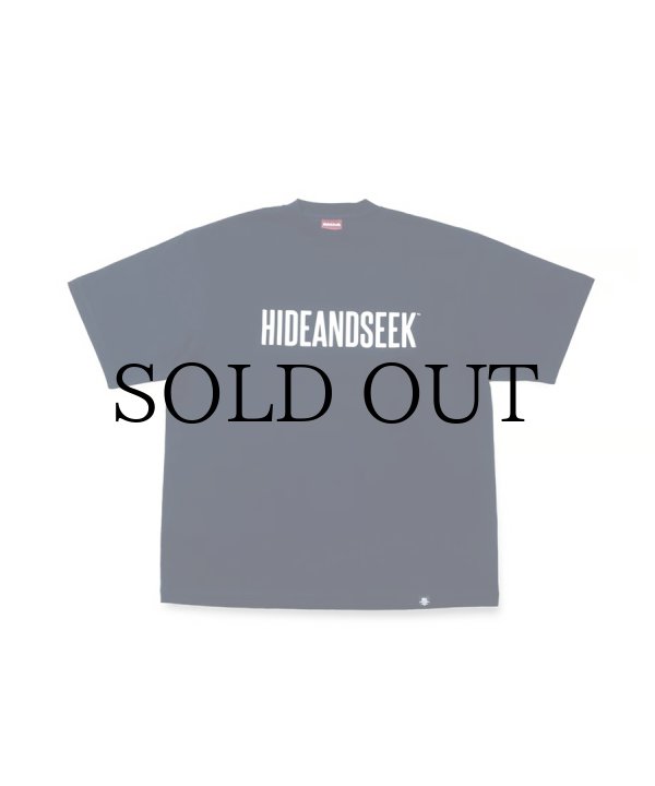 ハイドアンドシーク　HIDEANDSEEK　Tシャツ　ホワイト　プリントロゴ HIDEANDSEEK(ハイドアンドシーク) Tシャツ HAS Logo S/S Tee (Front