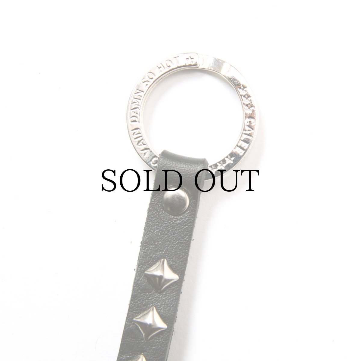 画像2: CALEE(キャリー) / STUDS LEATHER KEY HOLDER (2)