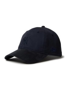 画像1: NEW ERA / 9TWENTY Nuance Color ニューヨーク・ヤンキース ネイビー スウェードバイザー (1)