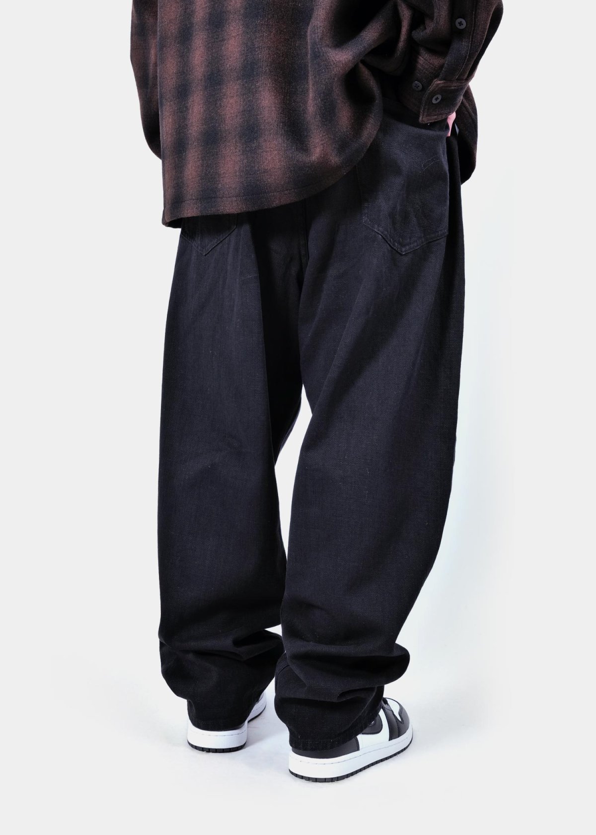 画像8: APPLEBUM(アップルバム) / “Selena” Wide Tapered Denim Pants (Black) (8)