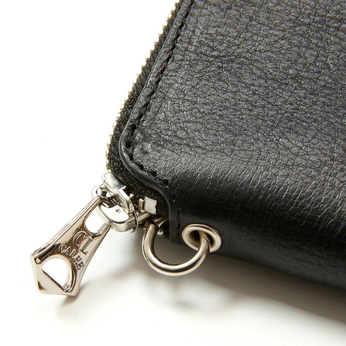 画像9: CALEE(キャリー) / STUDS LEATHER ZIP MULTI WALLET (9)