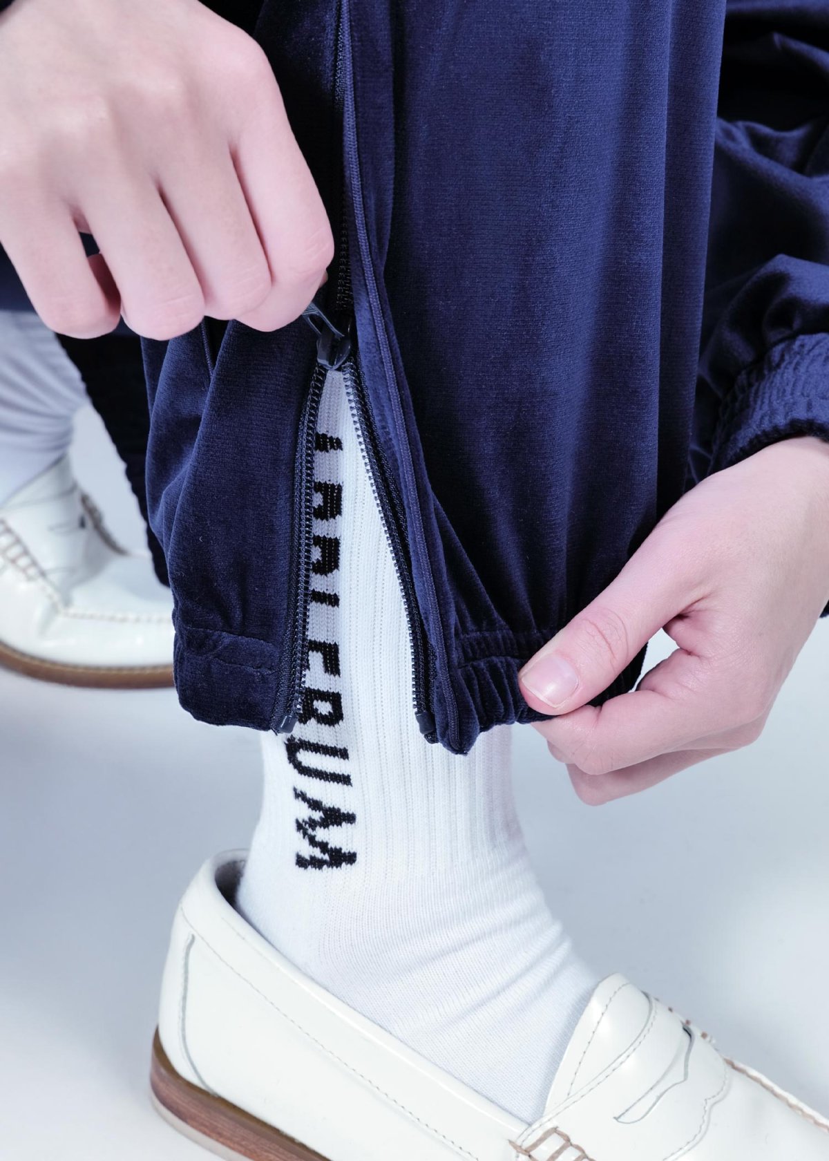 画像8: APPLEBUM(アップルバム) / Velour Track Pants (8)