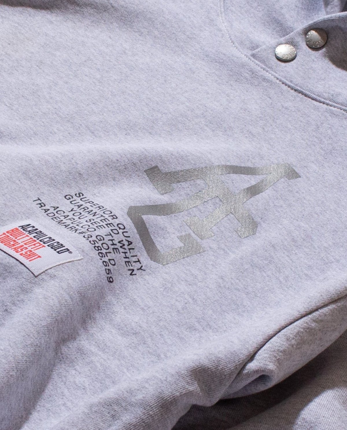 画像6: ACAPULCO GOLD(アカプルコゴールド) / REFLECTIVE AG SIGNATURE SNAP HOODED SWEATSHIRT (6)