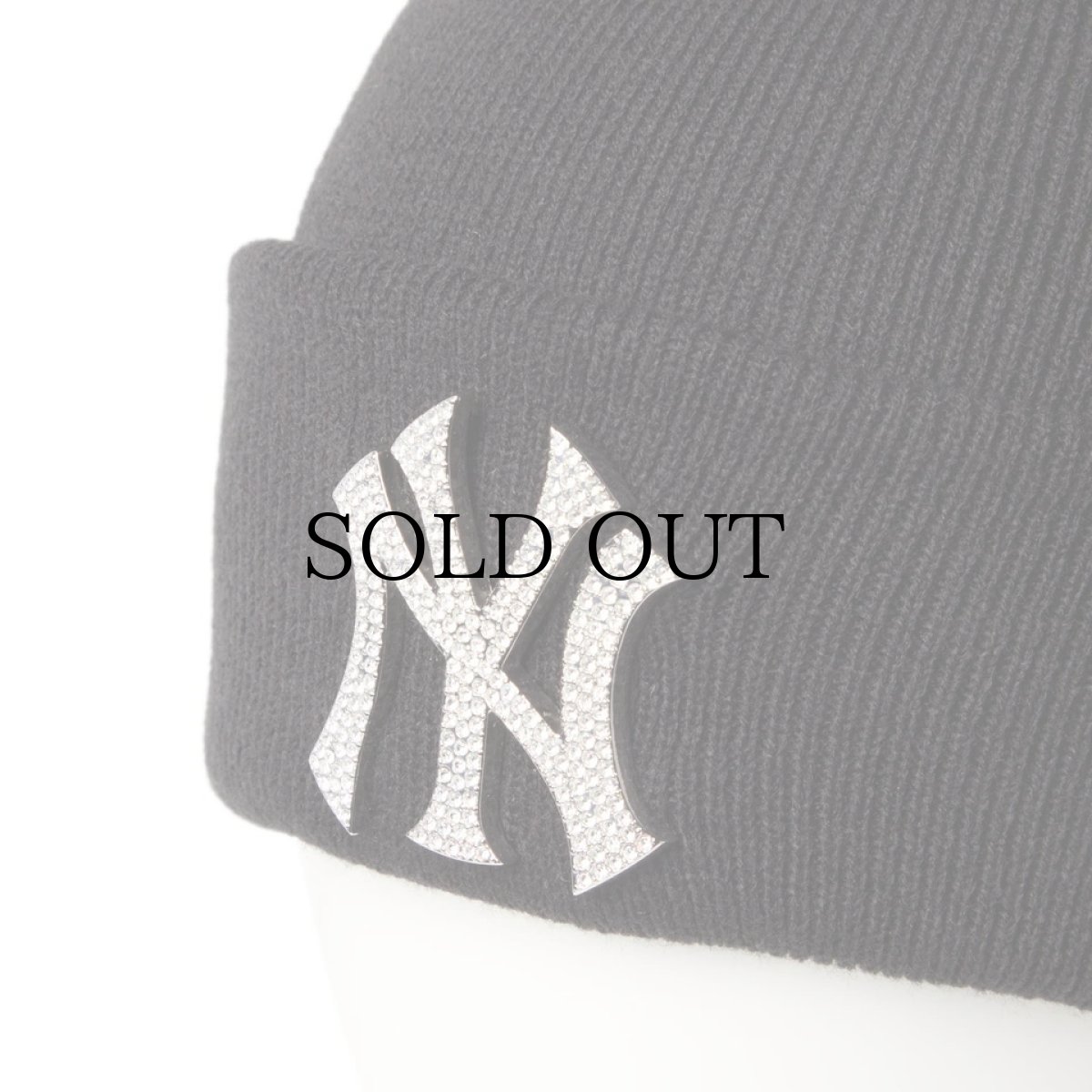 画像2: NEW ERA / ベーシック カフニット Rhinestone Badge ニューヨーク・ヤンキース (2)