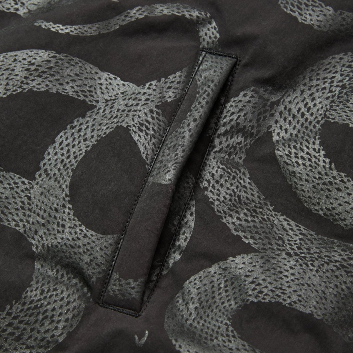 画像6: CALEE(キャリー) / P/N TRACK TYPE JACKET ＜SNAKE PATTERN＞ (6)