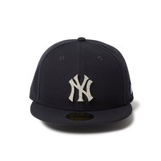 画像2: NEW ERA / 59FIFTY Rhinestone Badge ニューヨーク・ヤンキース (2)