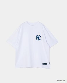 画像1: APPLEBUM(アップルバム) / “NY Yankees” Leaf Logo T-shirt (1)