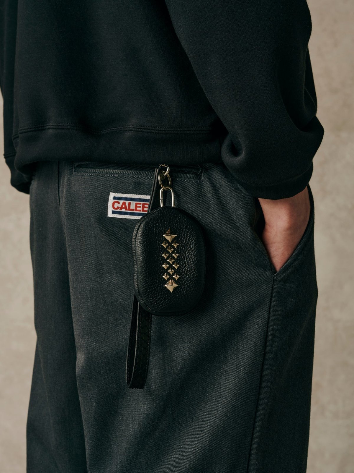 画像6: CALEE(キャリー) / STUDS LEATHER ZIP COIN CASE (6)