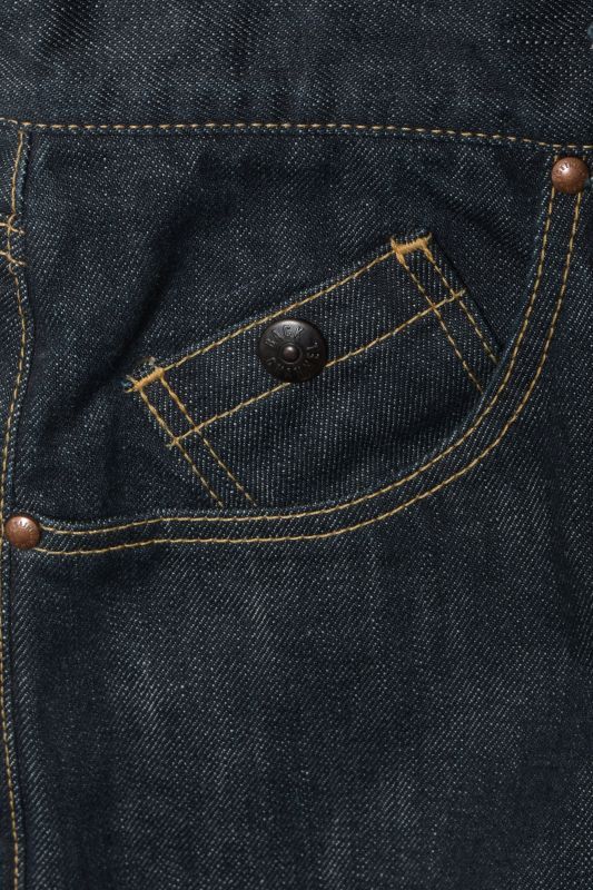 Back Channel(バックチャンネル) デニムパンツ TAPERED DENIM 2321651