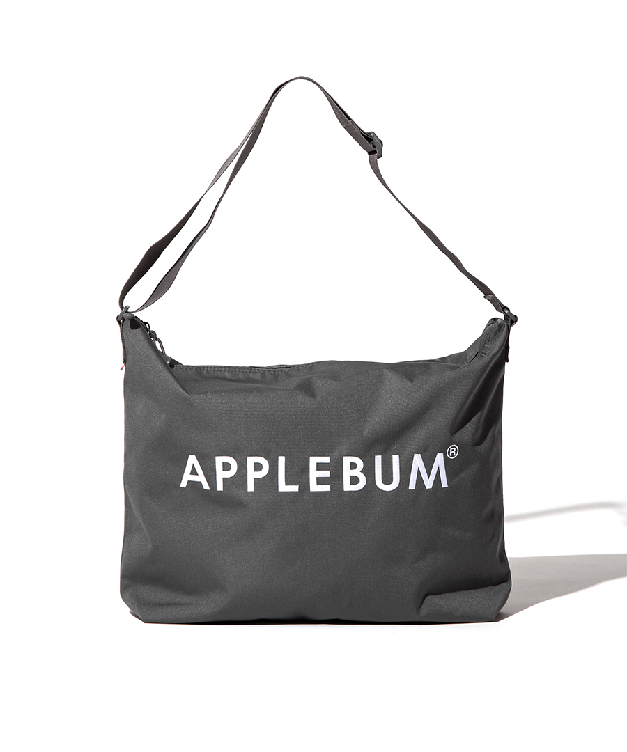 APPLEBUM / LOGO BIG SQUARE BAG バッグ