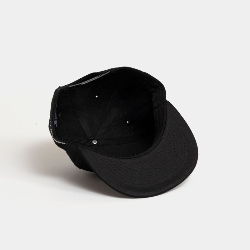 APPLEBUM × CRSB/RAIDBACK Arch Logo Knit Cap の商品ページ