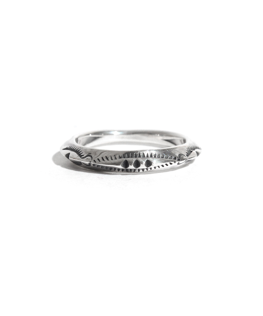 LarrySmith トライアングル リング 指輪 19号 sv950 LARRY SMITH(ラリースミス)リング EXTRA THIN TRIANGLE RING